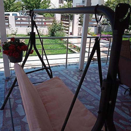 Apartament Roses 2 Skála Sotíros Zewnętrze zdjęcie