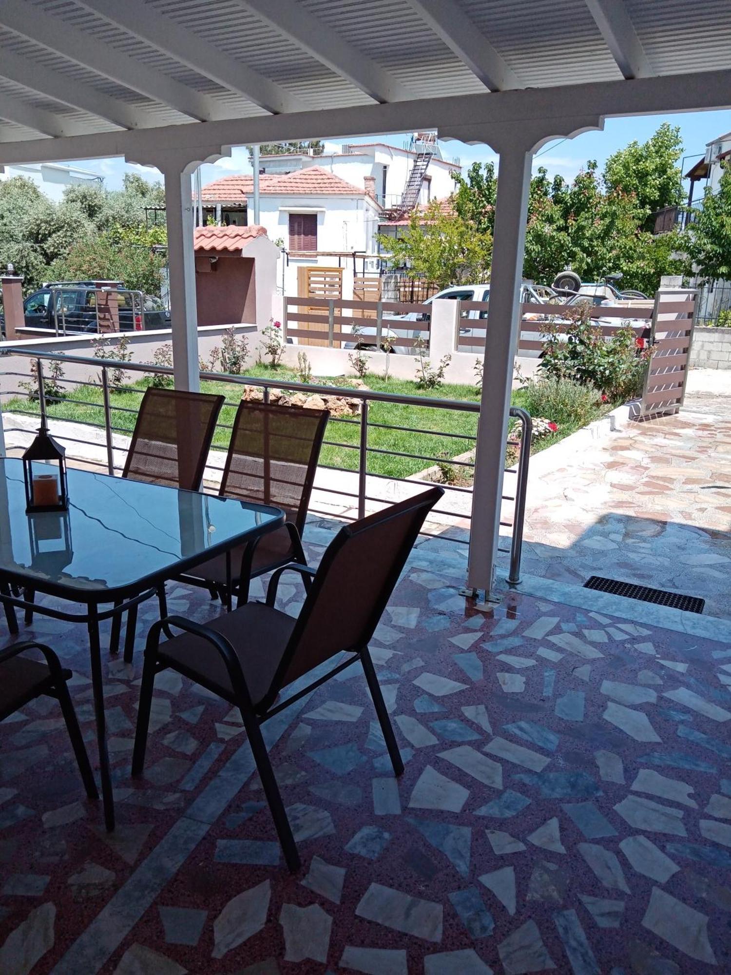 Apartament Roses 2 Skála Sotíros Zewnętrze zdjęcie